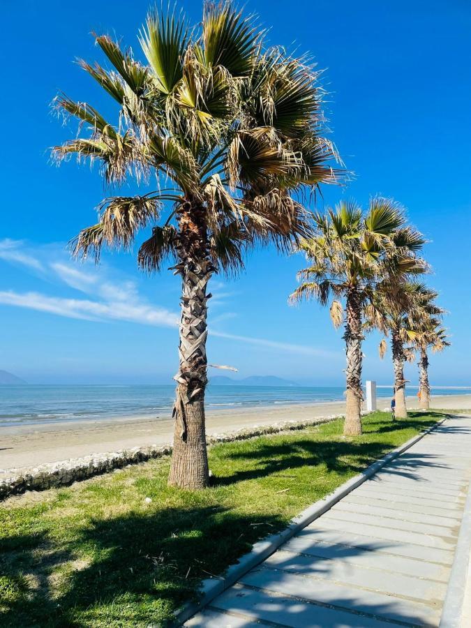 Vila Soleil Vlorë Екстериор снимка