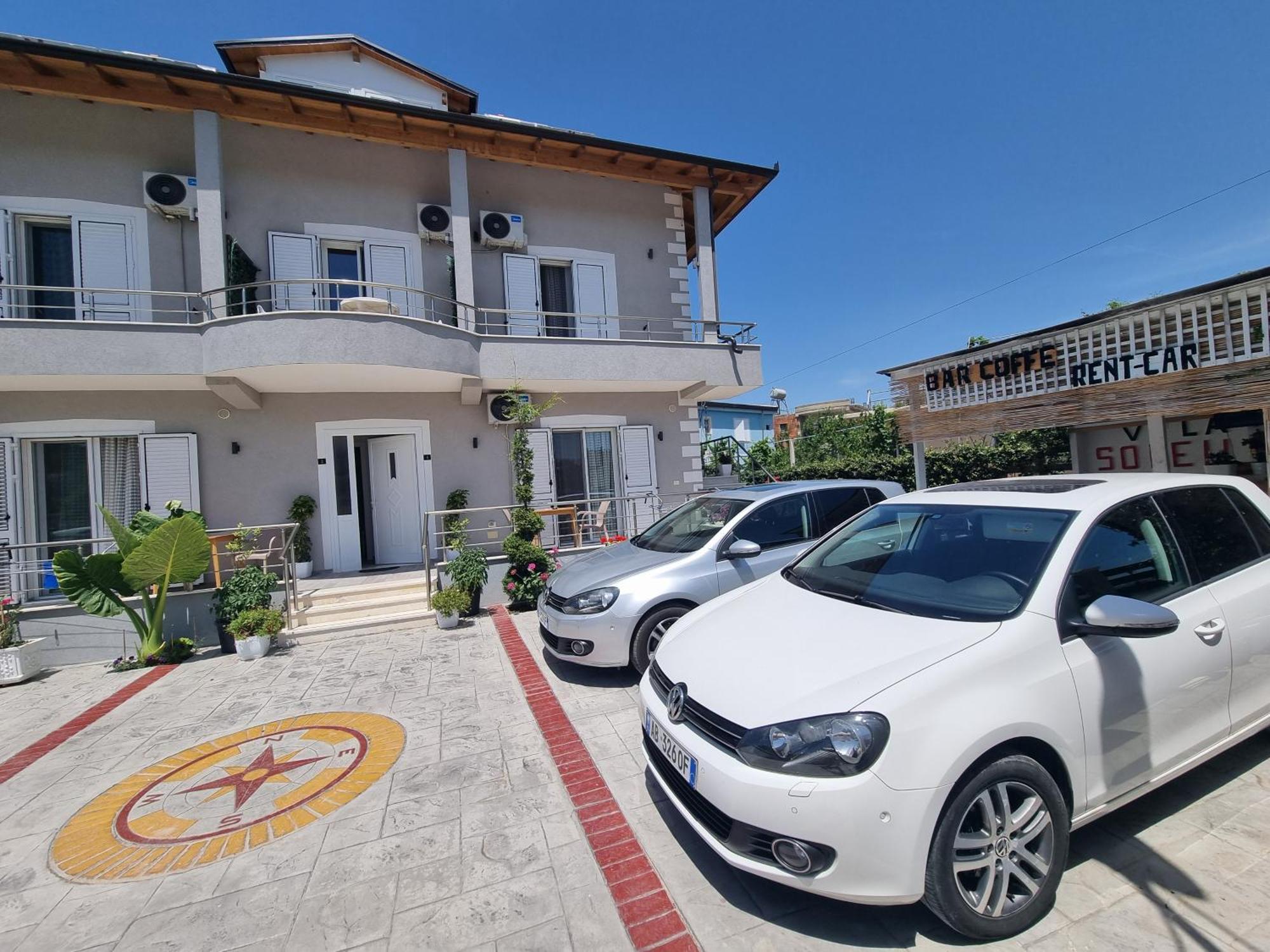 Vila Soleil Vlorë Екстериор снимка